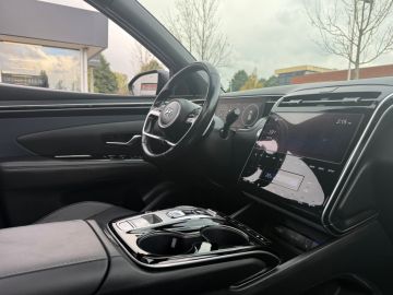 Hyundai Tucson Hybrid